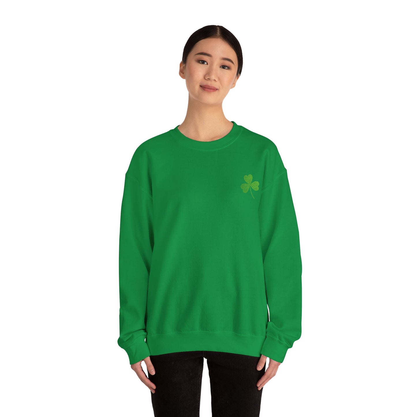 St Patricks Basic CloverUnisex Heavy Blend™ Crewneck Sweatshirt